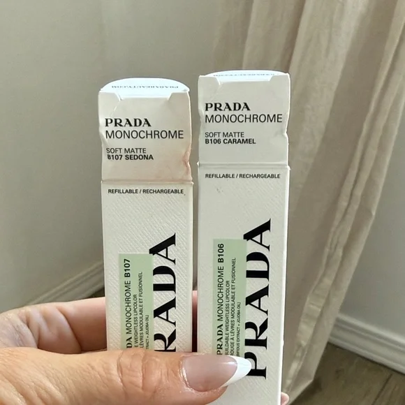 Prada Monochrome Soft Matte Blur Lipstick - Picture 4 of 4